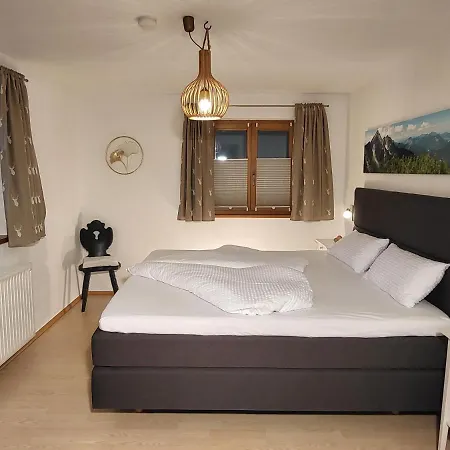 Weitsicht Apartman *